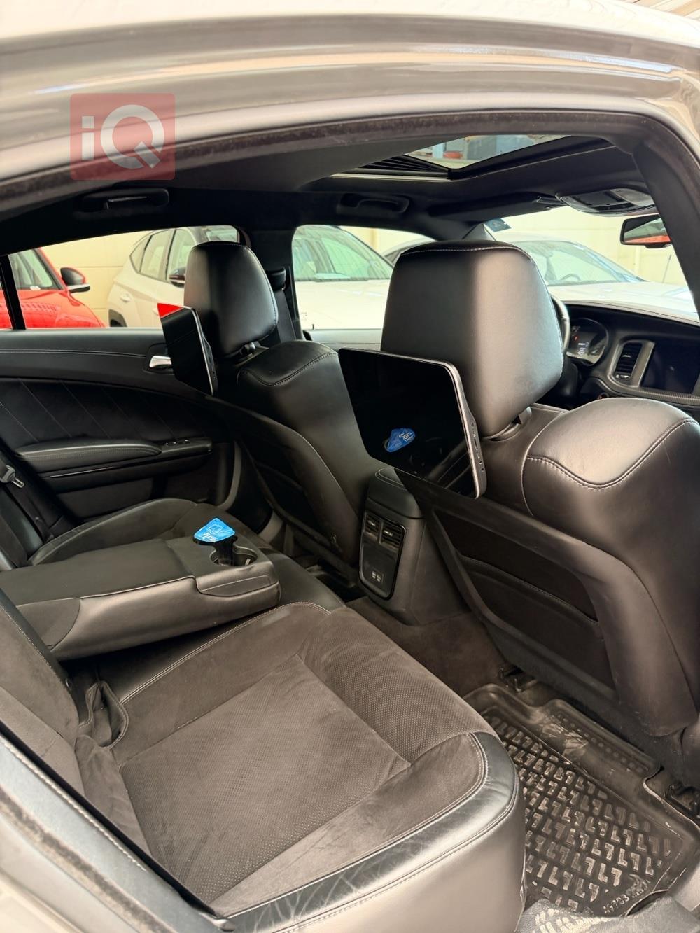 دودج تشارجر